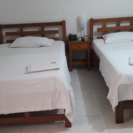 Hotel Comercial Neiva نيفا المظهر الخارجي الصورة