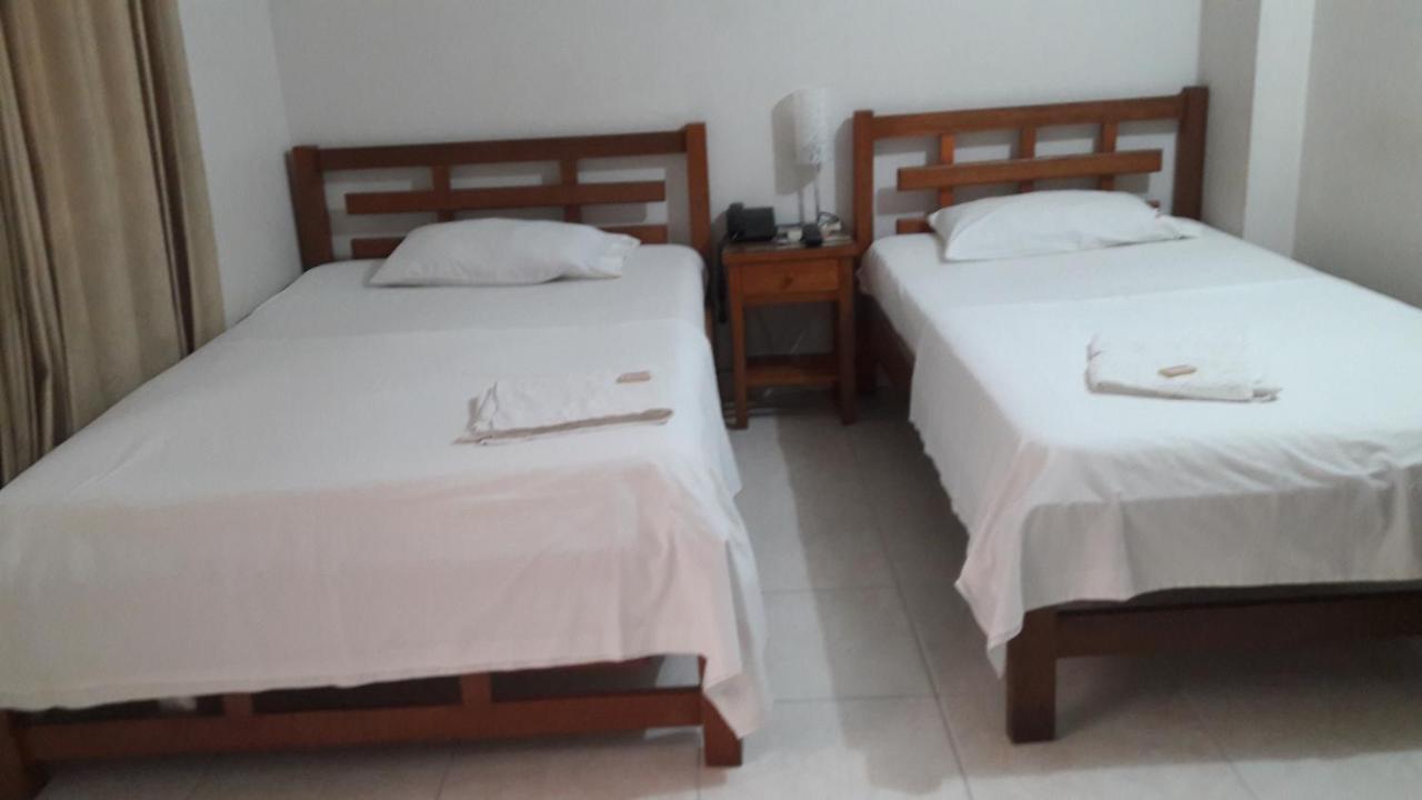Hotel Comercial Neiva نيفا المظهر الخارجي الصورة